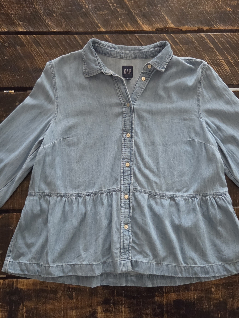 GAP Womens Light Denim Button-Front Peplum Top Size Large